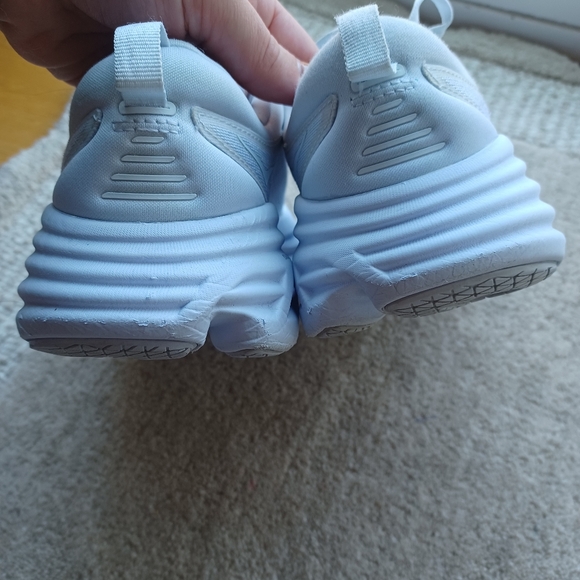 Hoka Bondi 8 Woman size 8.5 - Picture 4 of 7